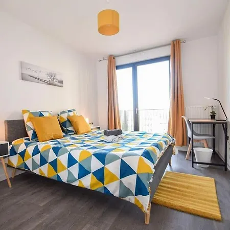 Apartment Super Avec Balcon Et Parking A